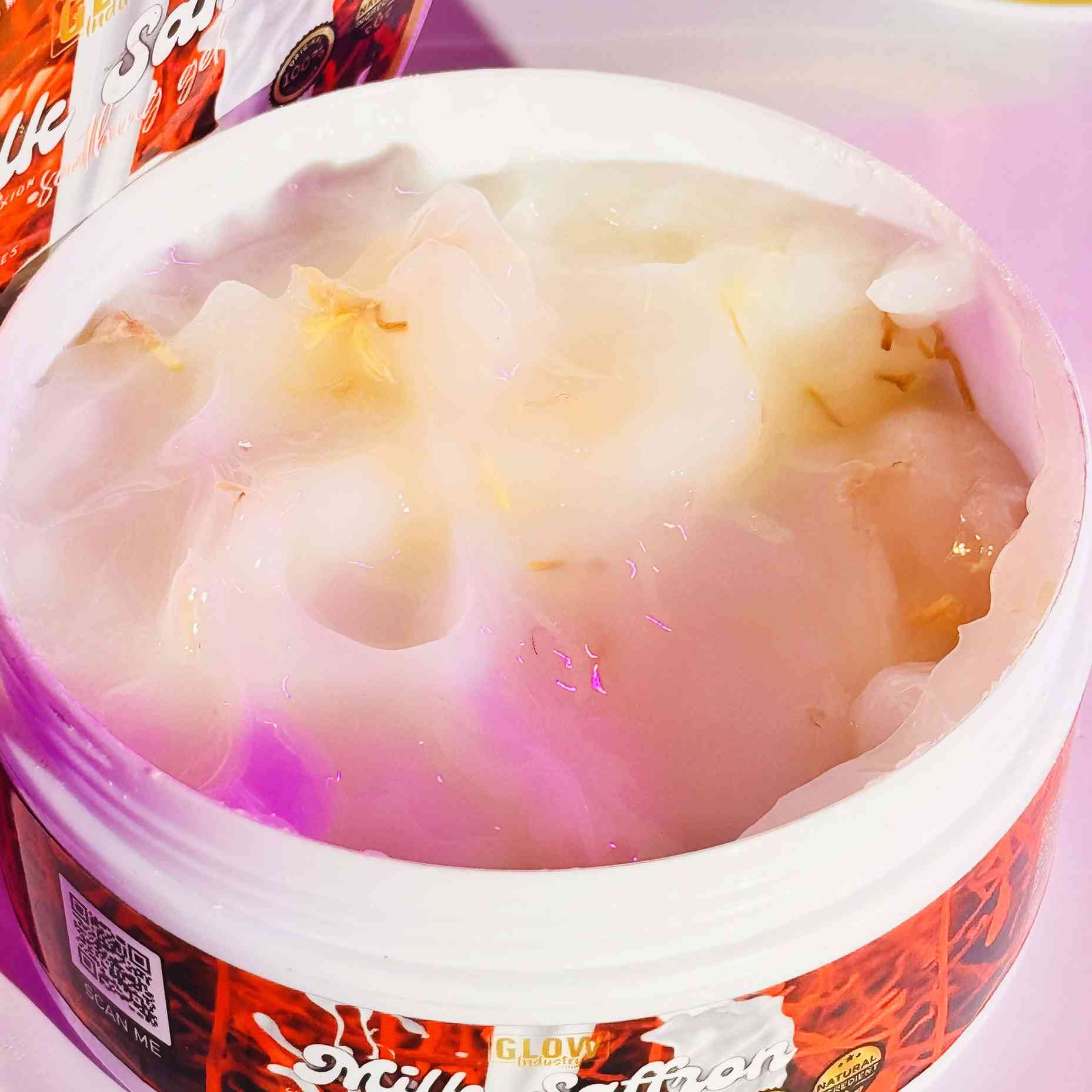 Glow Industry Milk Saffron Soothing Gel
