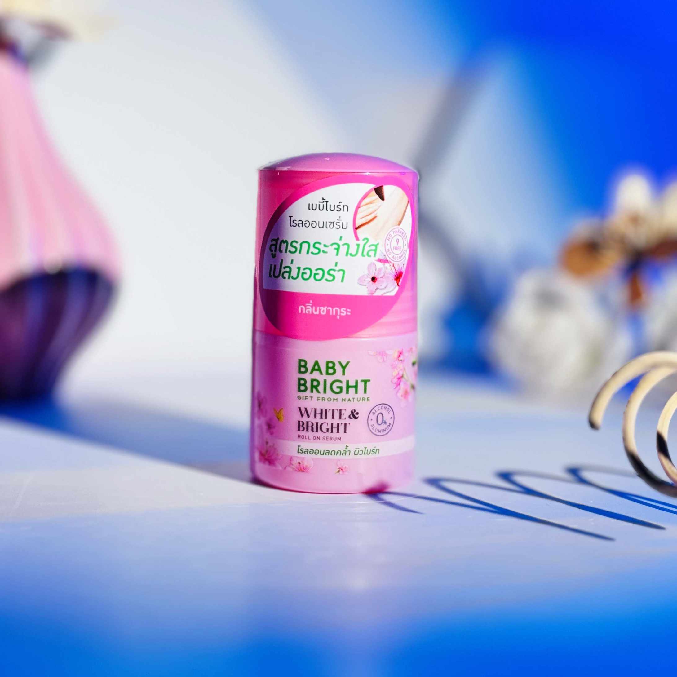 White and Bright Roll on Serum